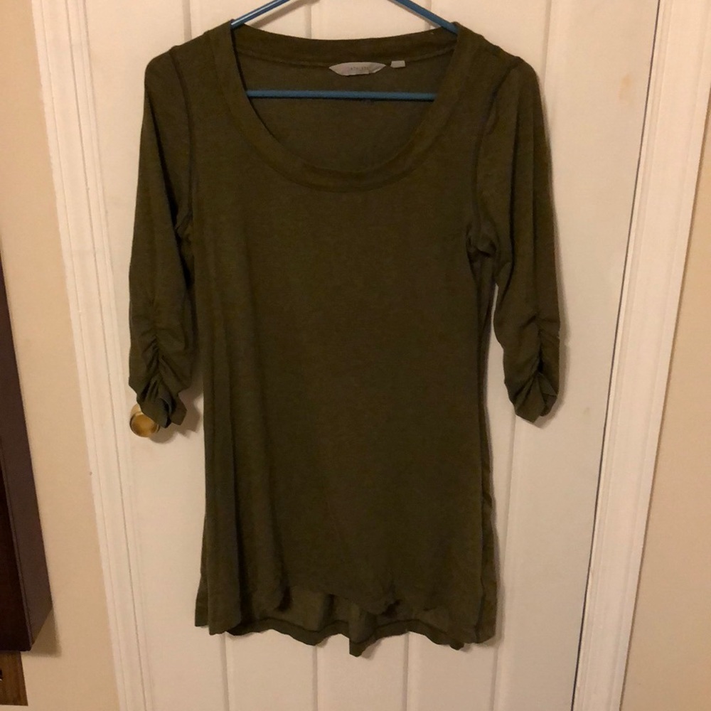 Athleta Tunic top size small